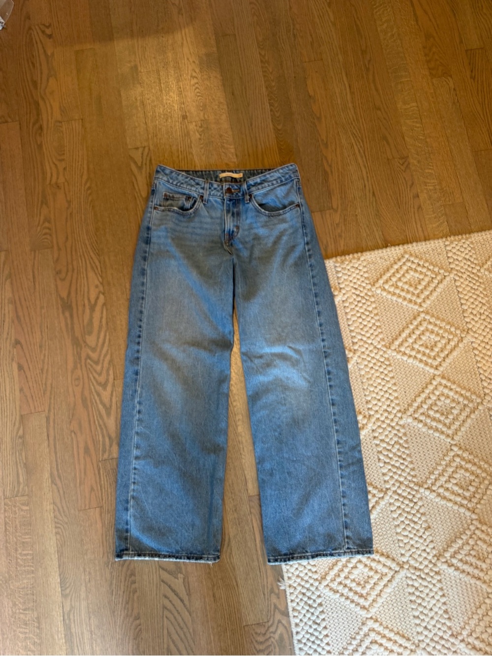 Levi low loose jeans